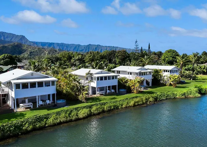 Cottage Four - Luxury Riverfront Stay On Kauai